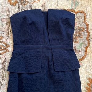 Elegant Strapless Dress 💙 Banana Republic